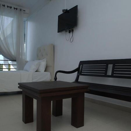 Dazzle Bay By Twenty Two Hotel Weligama Exterior foto