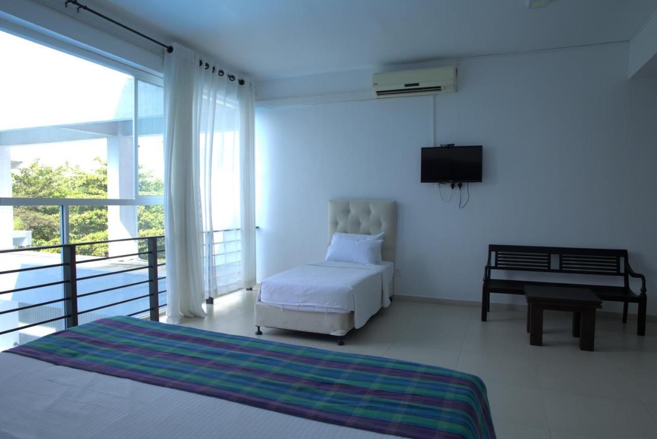 Dazzle Bay By Twenty Two Hotel Weligama Exterior foto