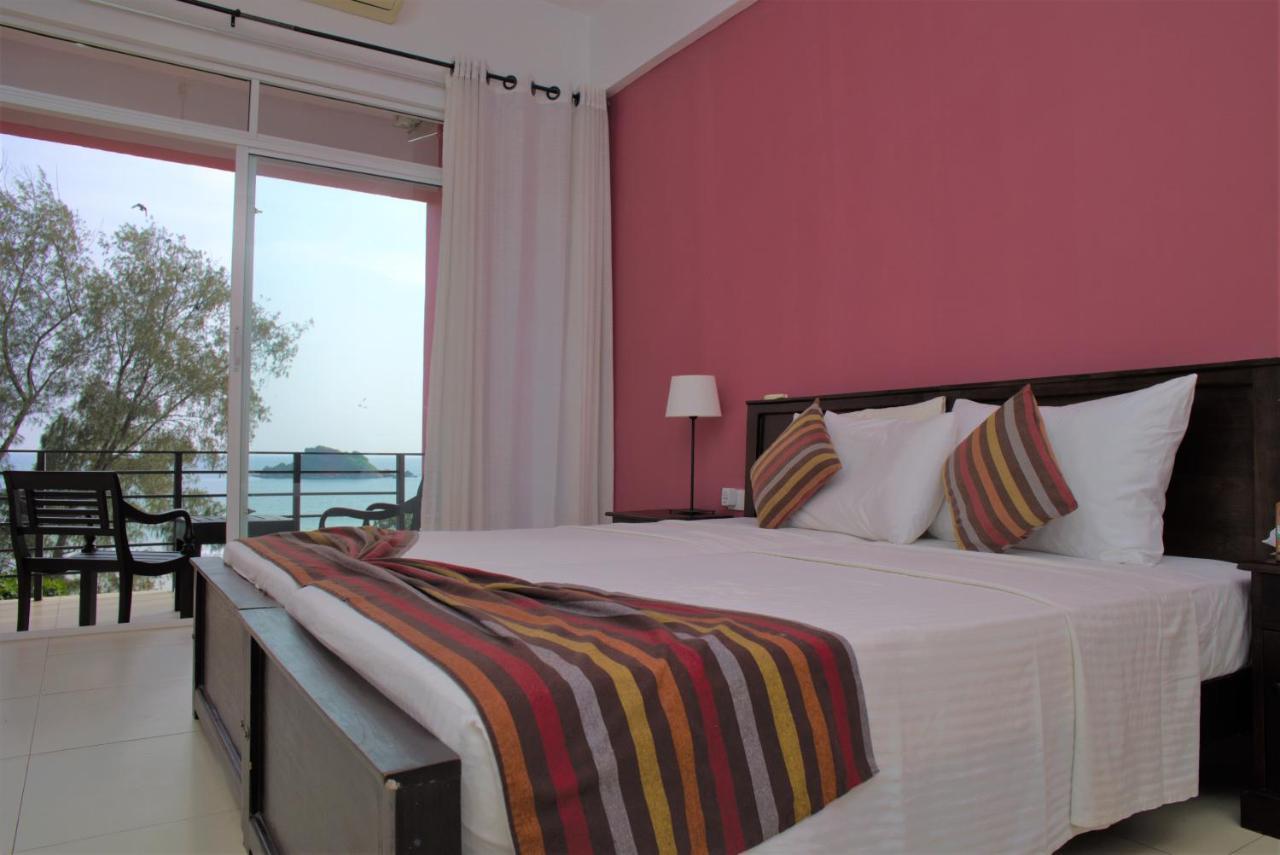 Dazzle Bay By Twenty Two Hotel Weligama Exterior foto